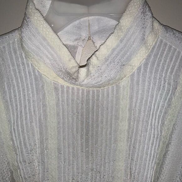 Worthington Victorian style blouse - Picture 2 of 3